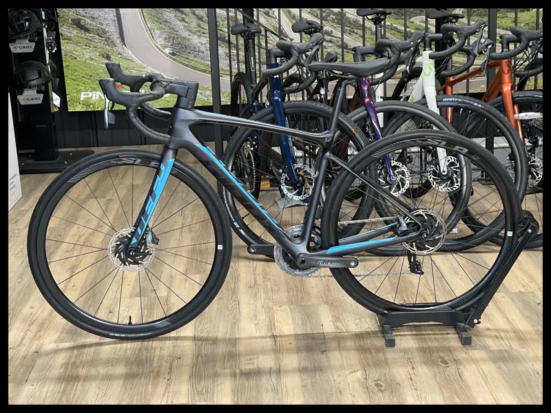 Defy Advanced Pro 0 Small Gunmetal Black SRAM Force Axs Groupset12 S 2020-1