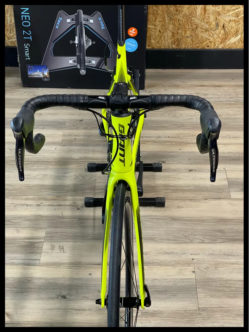 Giant Propel 0 Medium Ultegra Di2 11 sp Rim Brake Neon Yellow 2019-3