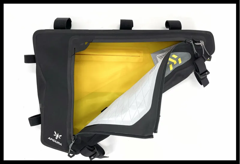 Apidura Backcountry Full Frame Pack 4L-2