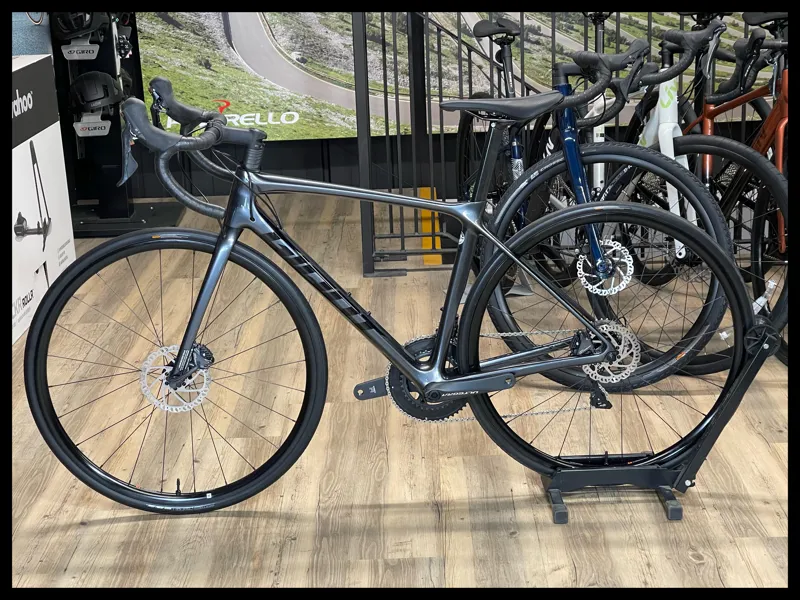 Giant TCR Advanced 1 Disc Small Black Chrome 2022-1