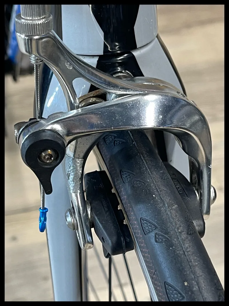 Defy 2 Compact X-Small Black 2011 Road Bike Sora-8