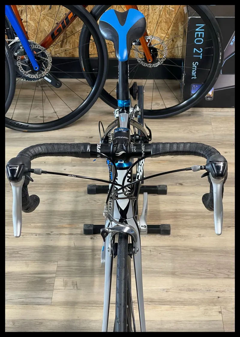 Defy 2 Compact X-Small Black 2011 Road Bike Sora-2