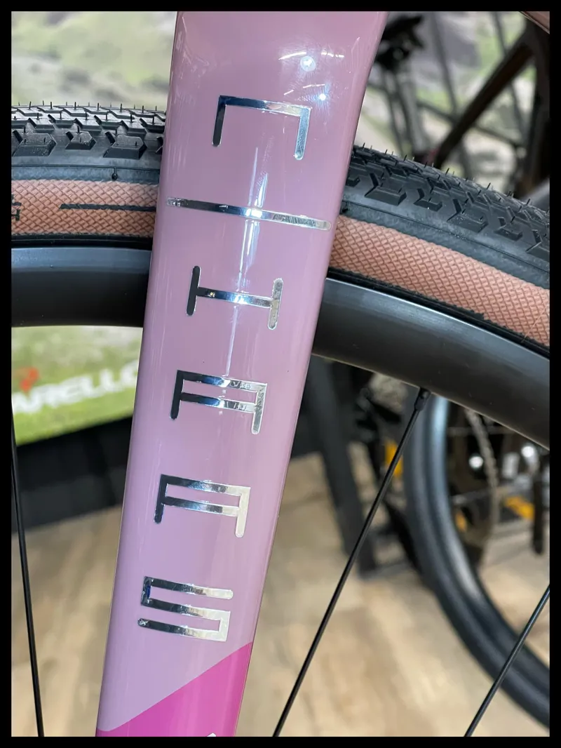 Colnago G3X Gravel Bike 1x SRAM Force 52s FORCE Purple Rain-5