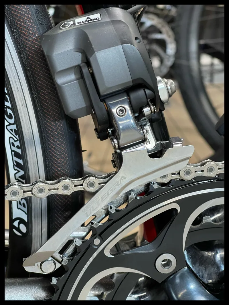 Trek Madone 4.9 four series  56cm H2 Ultegra DI2 10 Speed Black-6