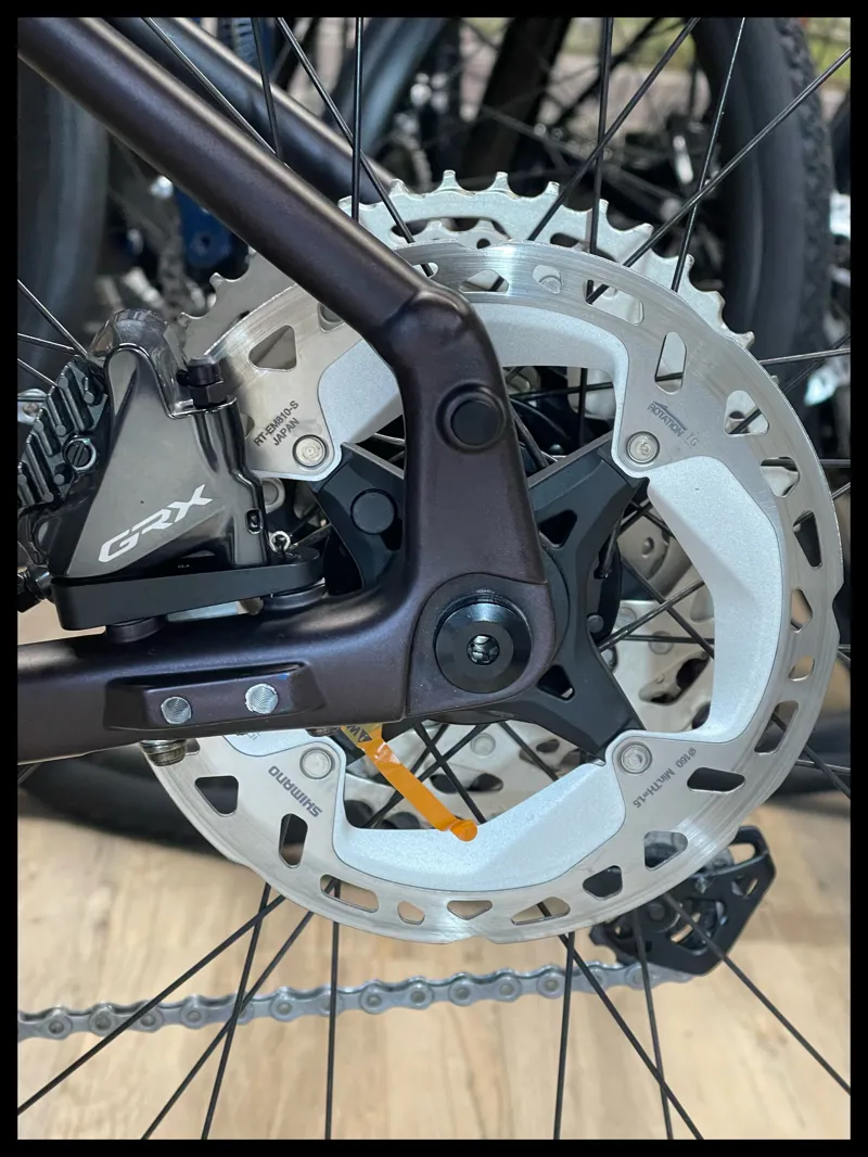 Giant Revolt E+ Pro XR 25km/h Medium Rosewood-8