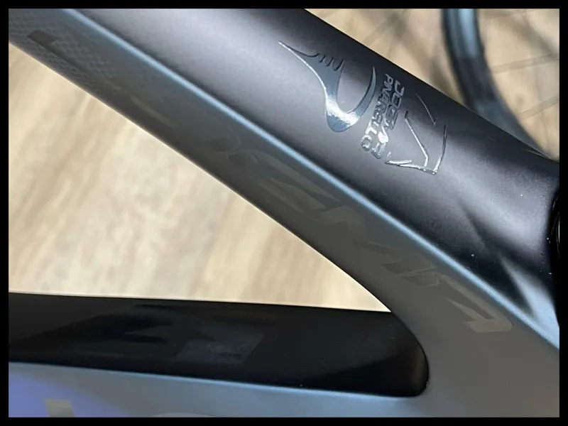 Dogma F Disc Midnight Blue 54 cm SRAM Red-2