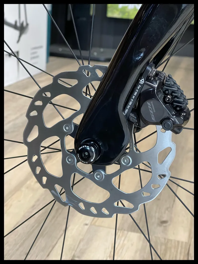 Pinarello NYTRO ROAD E5 DISC 55 cm Black-5