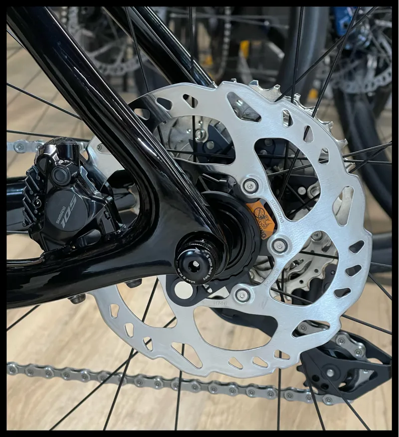 Pinarello NYTRO ROAD E5 DISC 55 cm Black-6