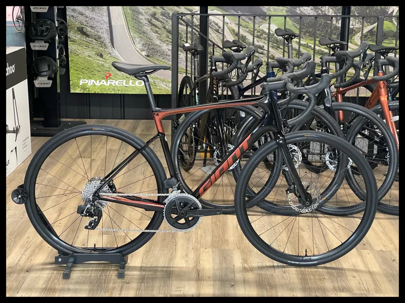 Giant Defy Advanced 0 Medium-Large Carbon/Terracotta