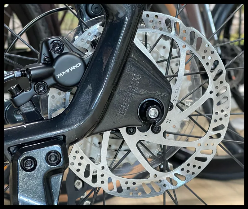 Giant Entour E+ 2 LDS Medium Gunmetal Black 2022 Approved used-7