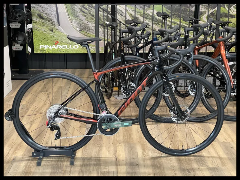 Defy Advanced 0 Small Carbon/Terracotta 2022