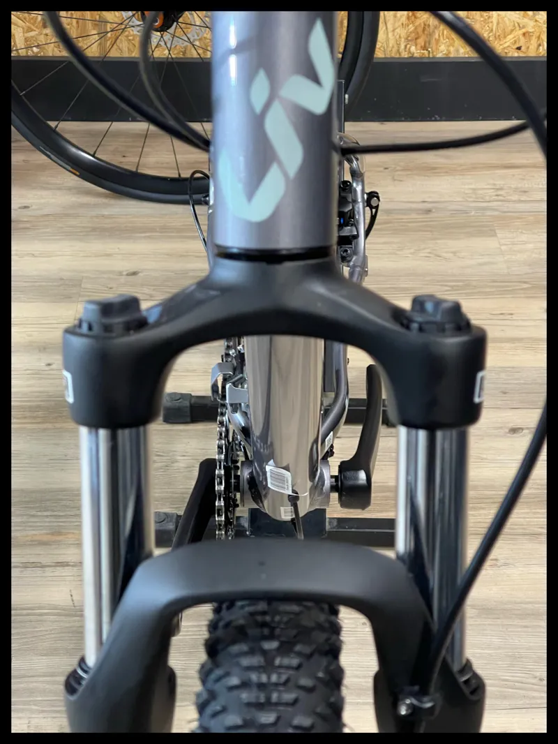 Tempt 27.5 2 Small Liquid Metal-5