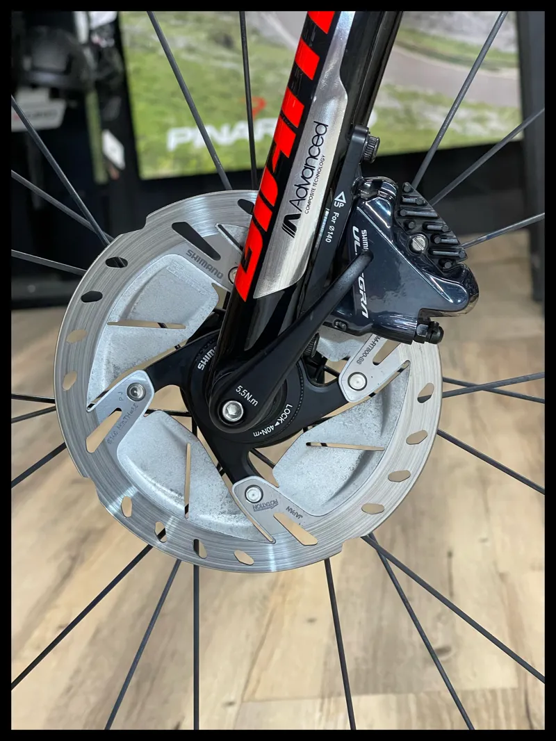 Giant TCR Advanced Pro 0 Disc Medium Carbon Shimano Di2 Ultegra-8