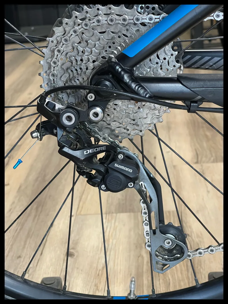 2016 Giant Trance 27.5 3 Medium Black-3