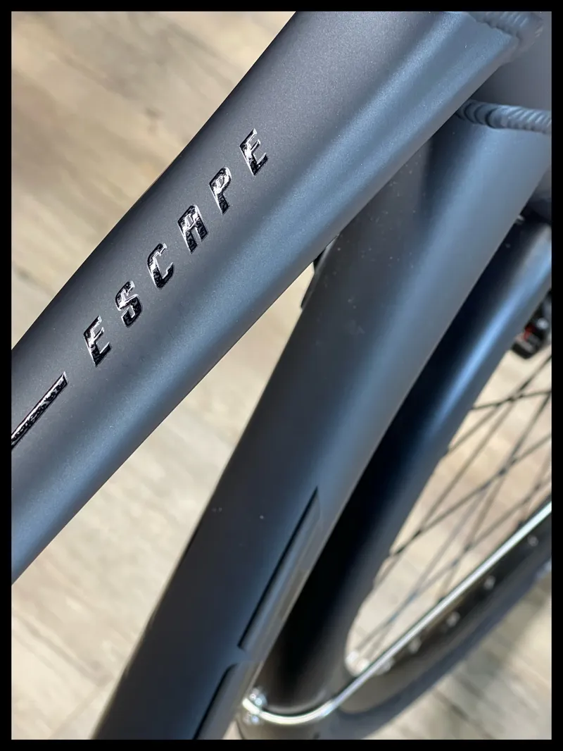 Escape 3 City Disc Large Metallic Black 2022-2