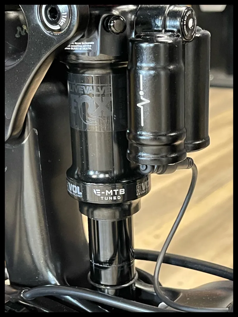 Trance X Advanced E+ 1 25km/h X-Large Panther/Phanthom Green 2022-9