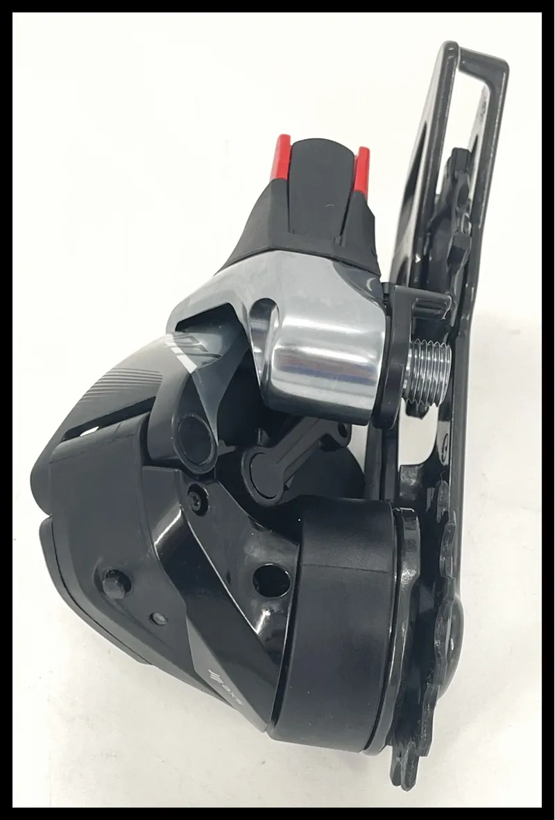 SRAM Red Road AXS Complete Group Set-3