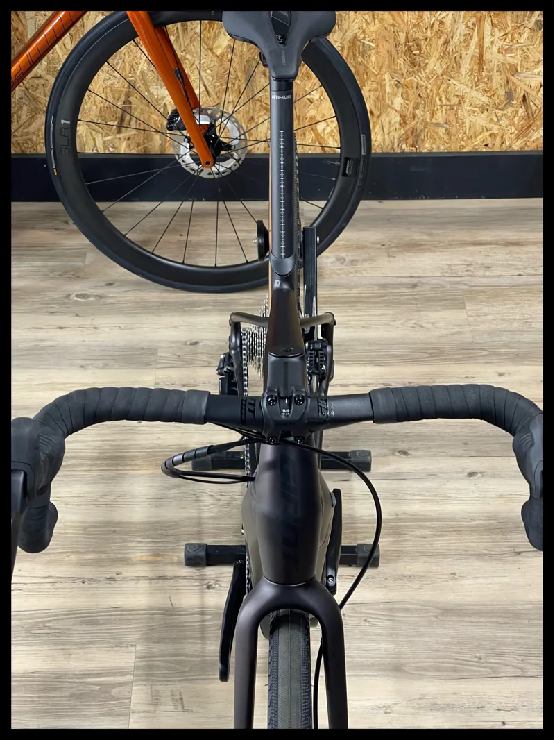 Revolt E+ Pro XR 25km/h Medium Rosewood 2021-3