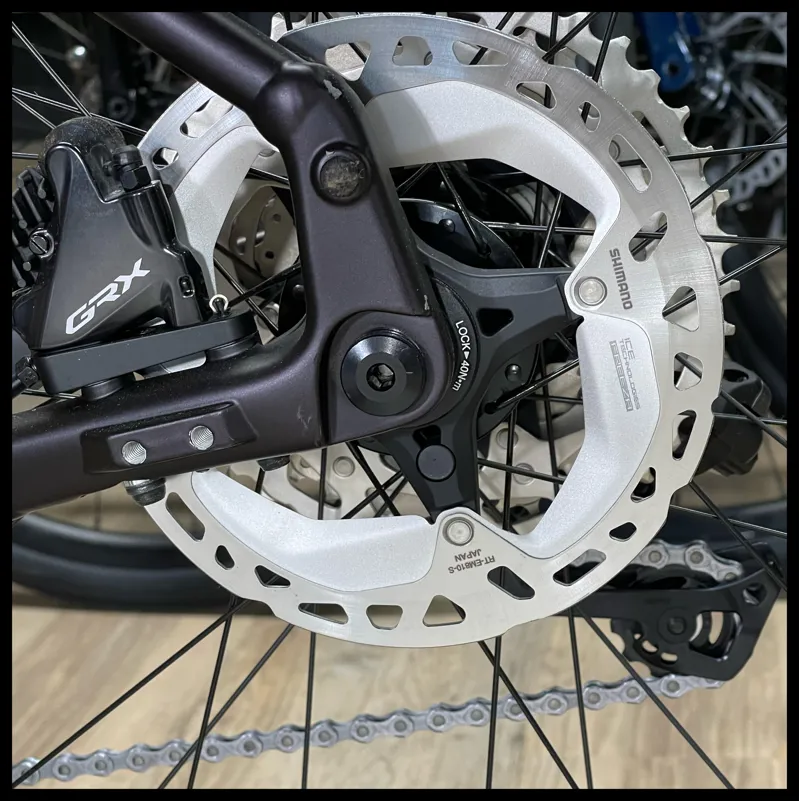 Revolt E+ Pro XR 25km/h Medium Rosewood 2021-7