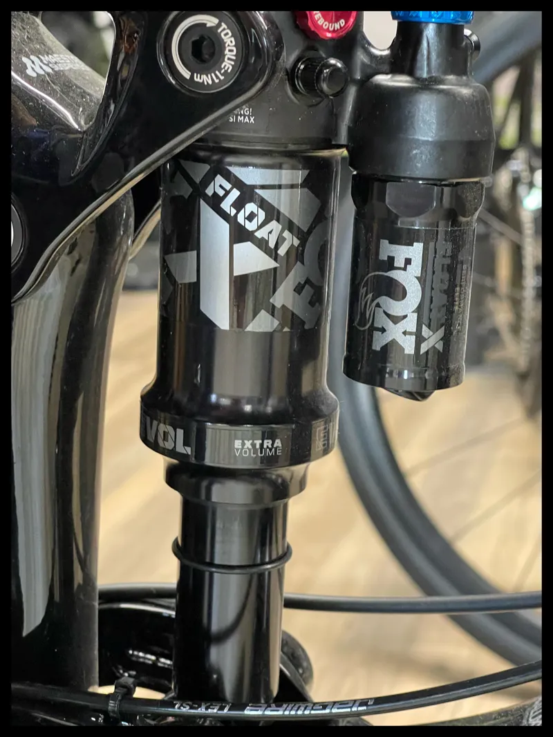 Trance X 1 Large Black/Smoke Metal 2022-5