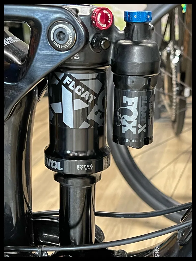 Giant Trance X 1 Medium Black 2022-3