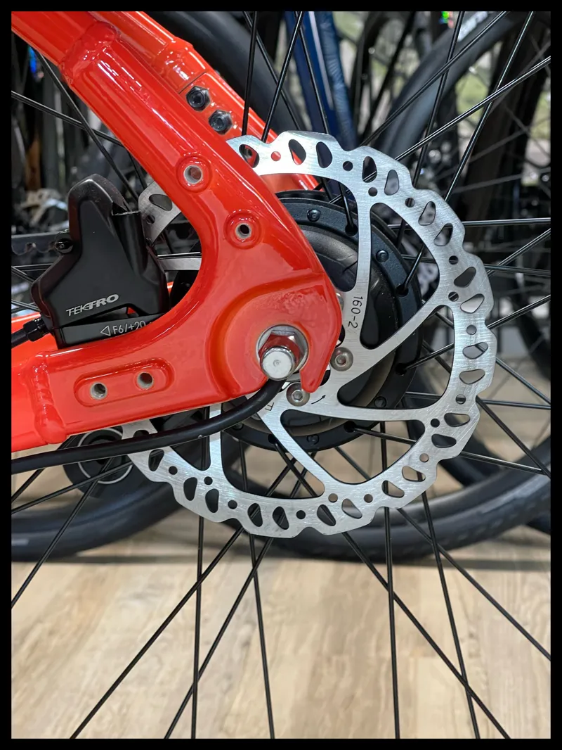 Momentum Voya E+2 25km/h Medium Tequila Sunrise 2022-6