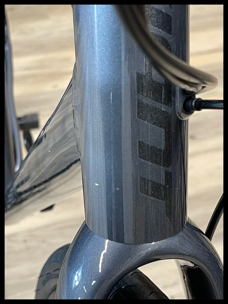 Giant Contend AR 4 Medium Charcoal 2022-5