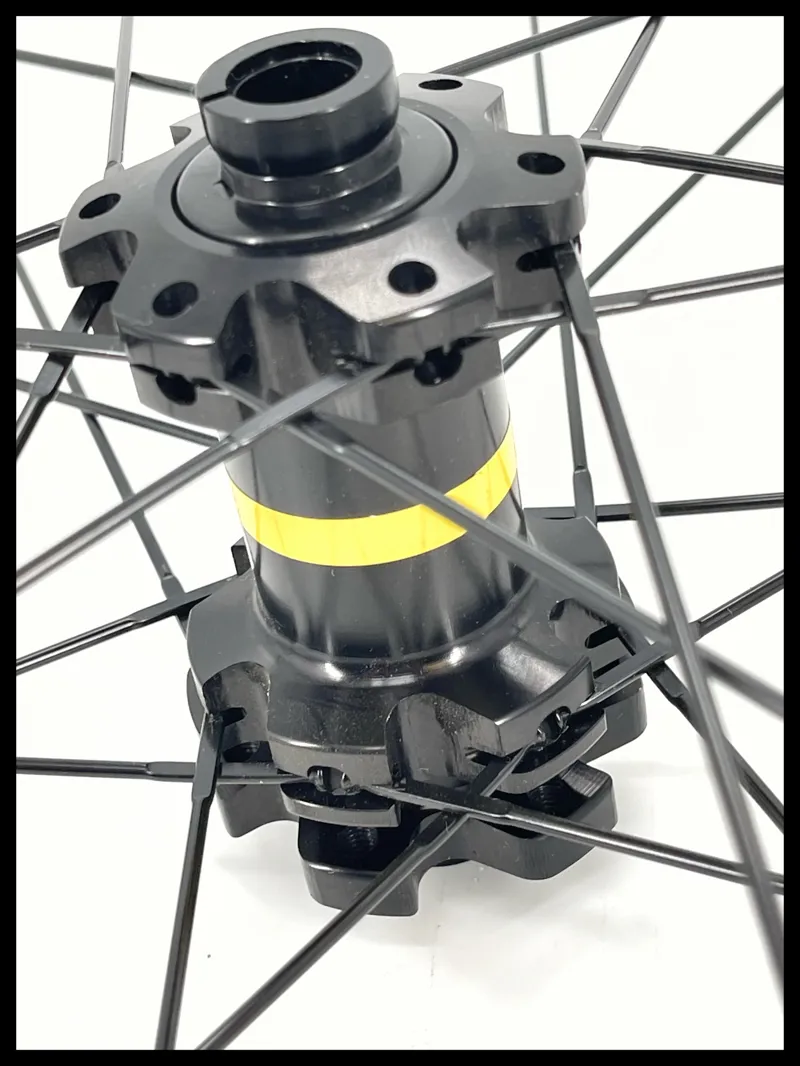 Mavic Aksium Disc Clincher 700c Road Wheels Front  6 Bolt-2