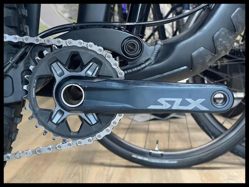 Liv Intrigue 29 2 Small Black Ti 2021-8