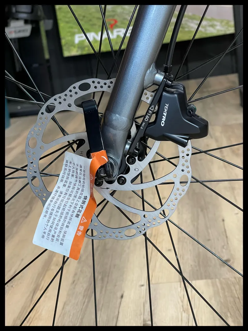 Giant Escape 2 Disc Medium Charcoal 2020-8