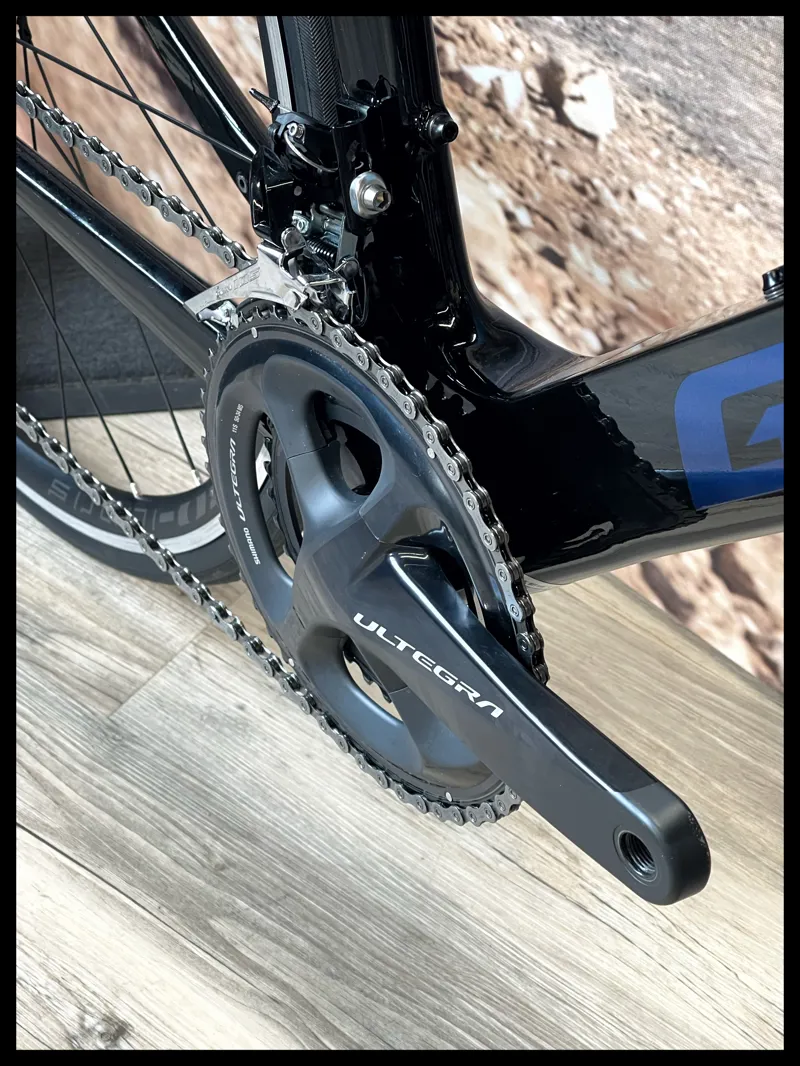 Giant PROPEL Advanced 2 Medium Large Carbon Shimano Rim Brake Carbon-2