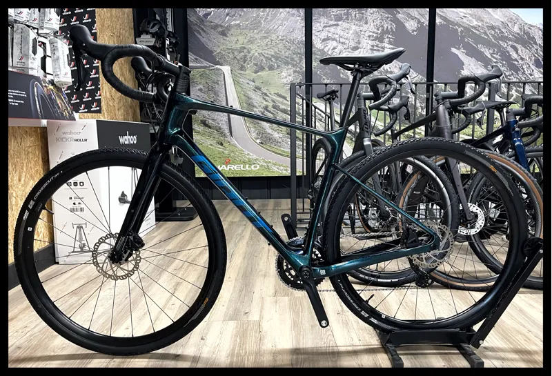 Giant Revolt Advanced 2 Medium Large Starry Night-1