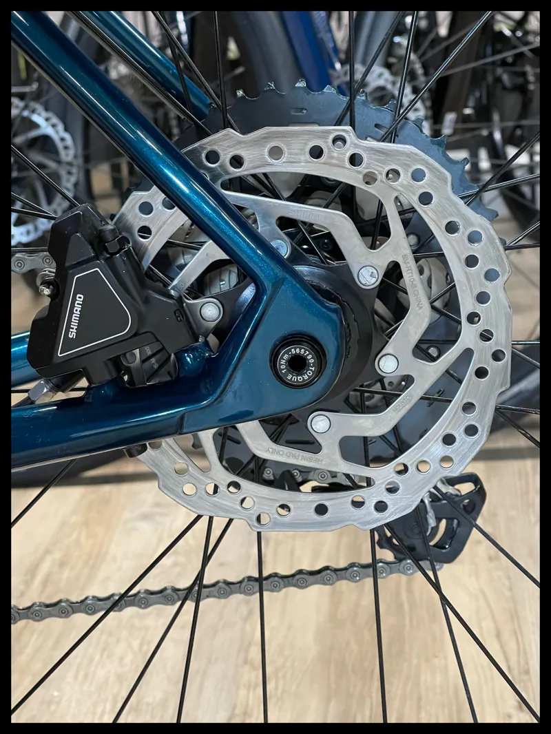 Trek FX4 Medium Mens Hybrid Blue-9