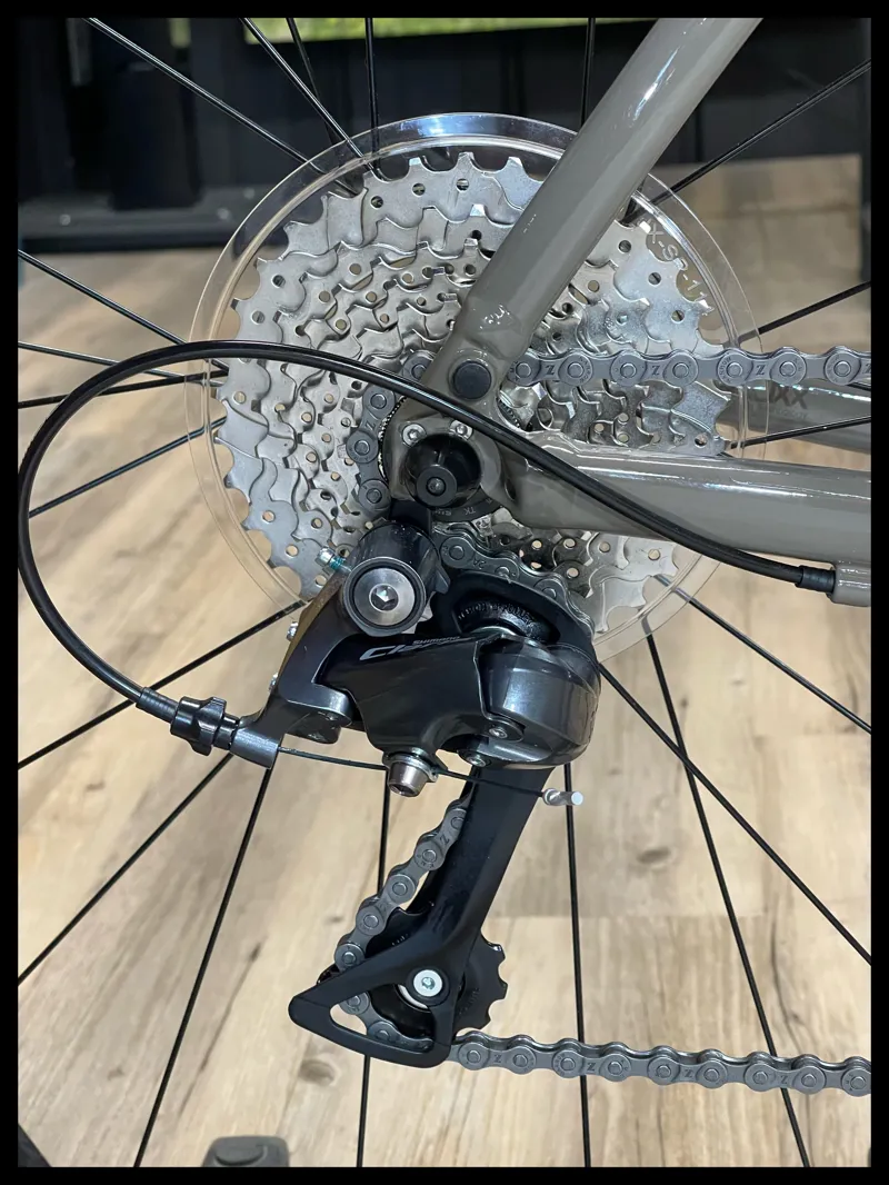 Avail 2 Medium Lunar Rock Hybrid 2022-4