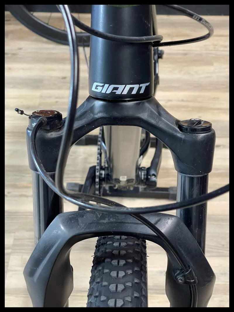 Giant Terrago 29 1 Large Metallic Black 2020-6