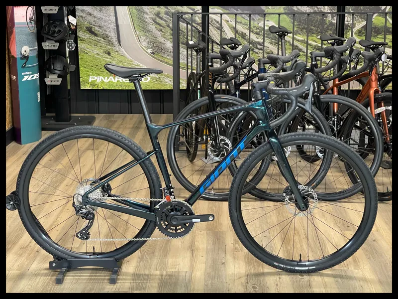 Revolt Advanced 2 Medium Starry Night 2022