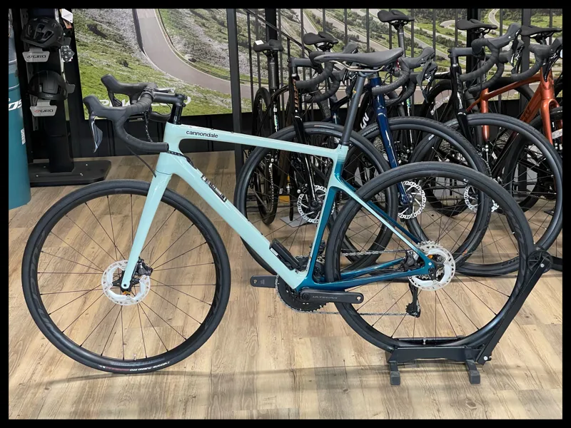 Cannondale Synapse Carbon 2 RLE Road Bike in Mint-1