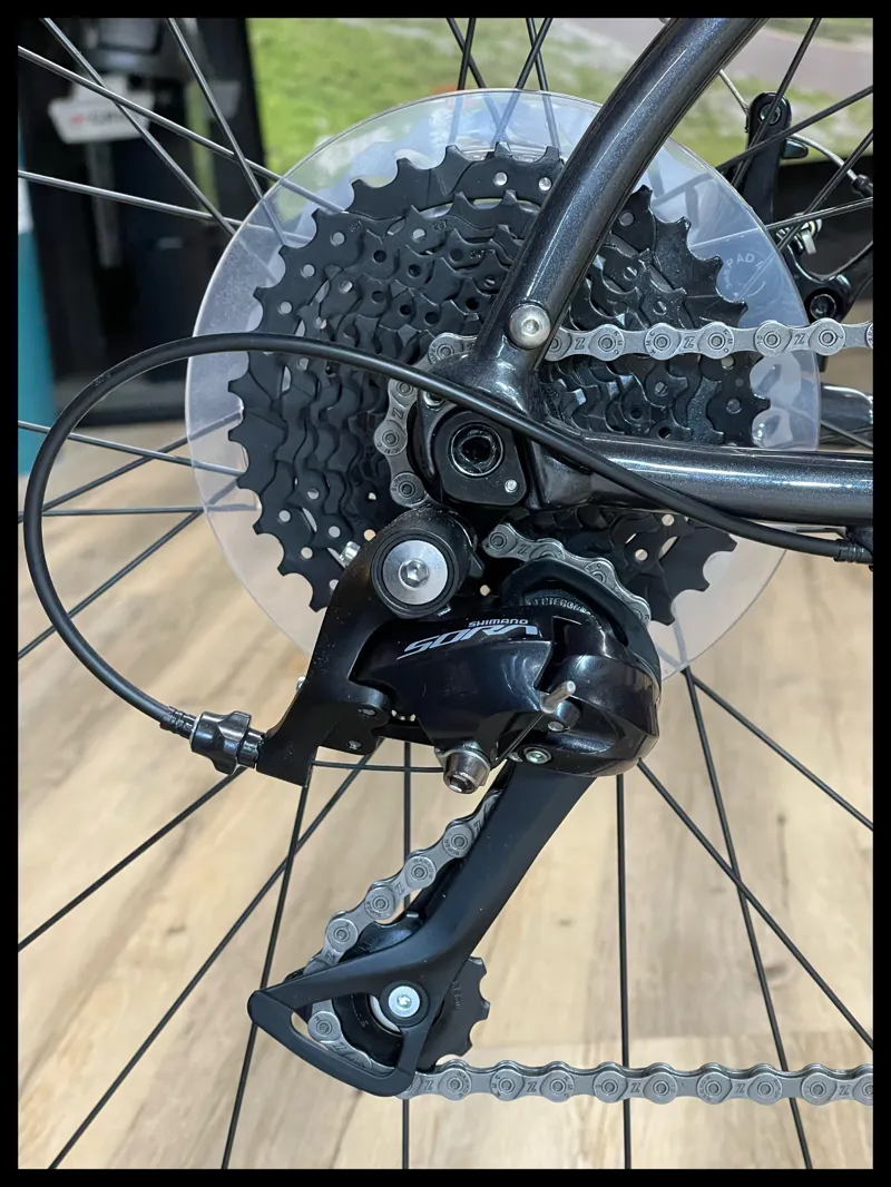 2021 Cannondale Topstone 3 Gravel Bike in Black-6