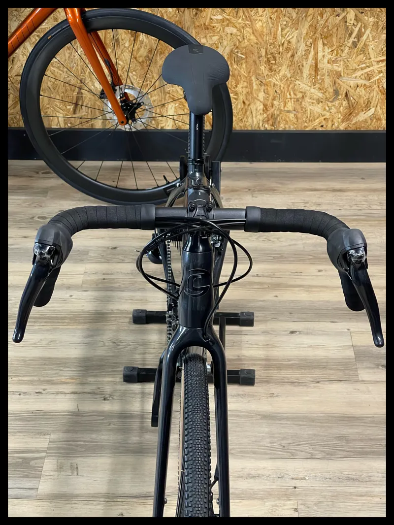 2021 Cannondale Topstone 3 Gravel Bike in Black-4