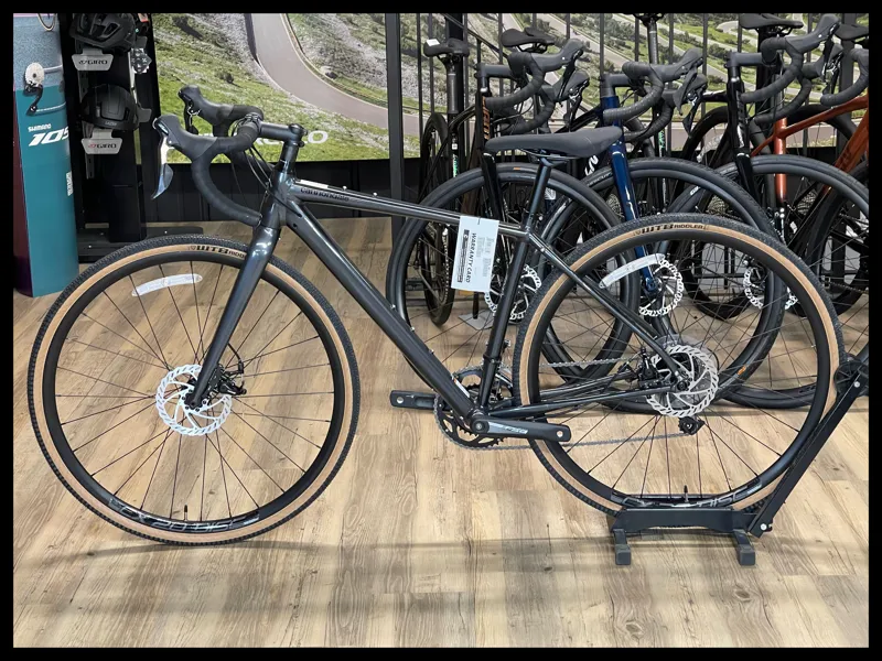 2021 Cannondale Topstone 3 Gravel Bike in Black-1