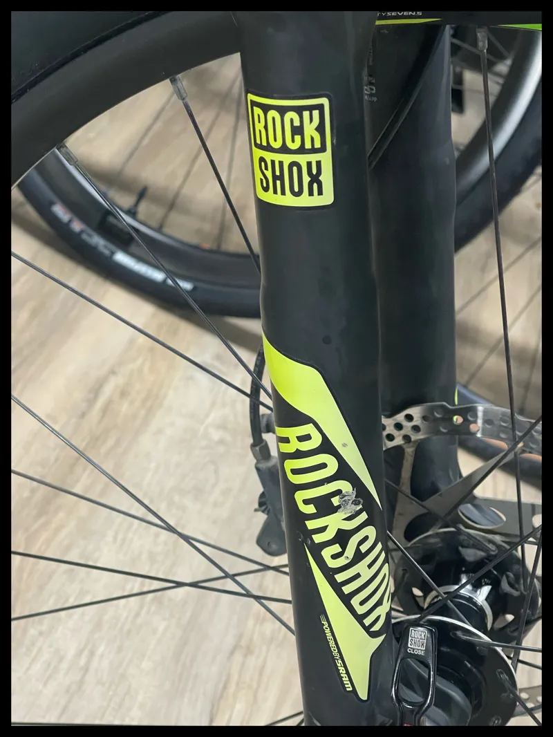 Giant Anthem Small 27.5 Black/Green-6