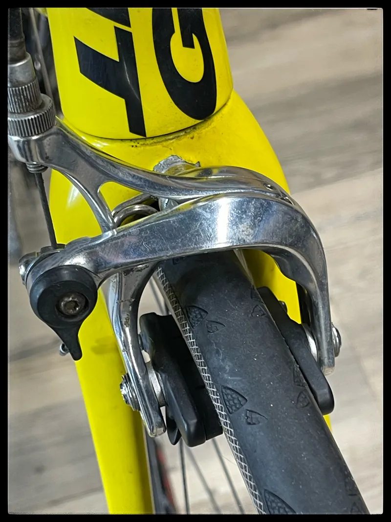 Giant Giant Defy Aluxx M-Large Yellow White 2010 -2