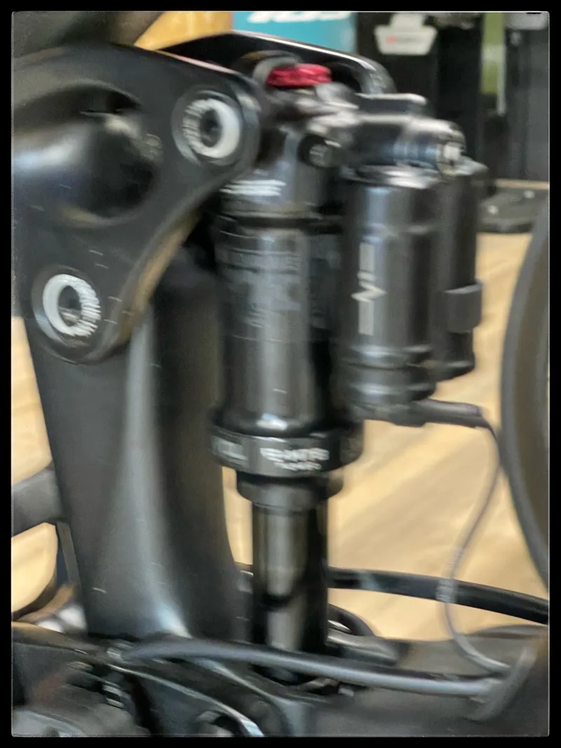 Giant Trance X Advanced E+ 1 25km/h Medium Panther/Phanthom Green 2022-5