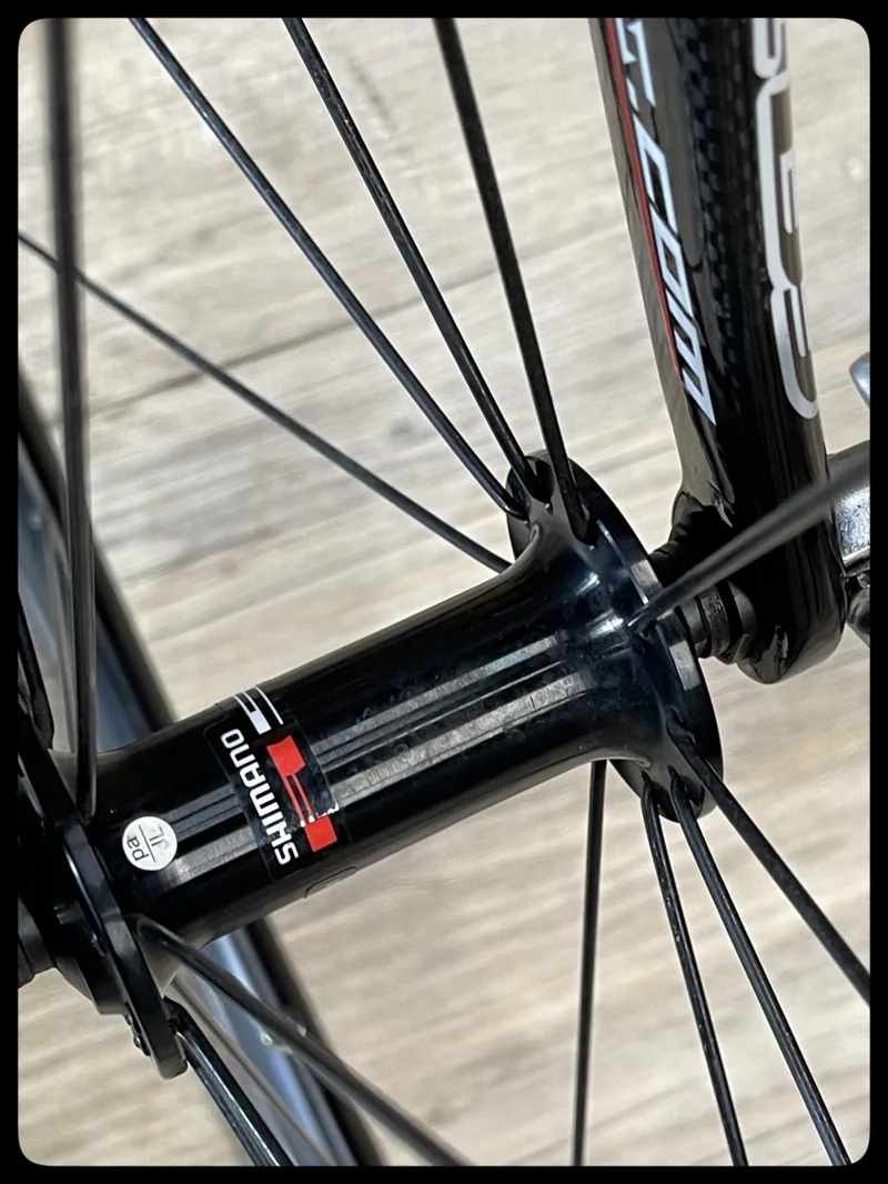 Felt F4 56 cm Carbon Black Road Bike-10