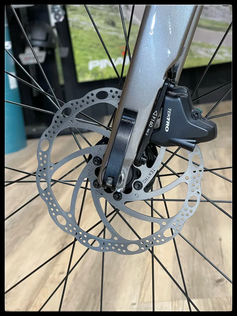 Giant FastRoad SL 3 Medium-Large Brown 2021-7