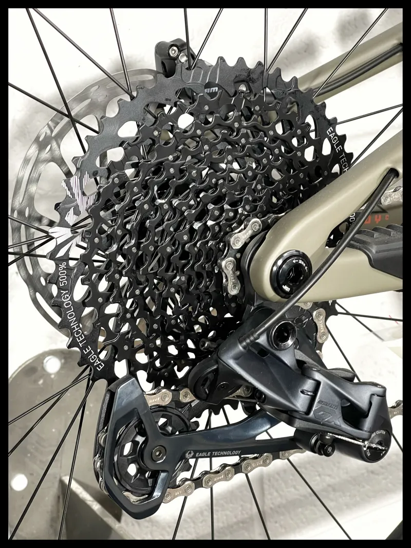 Santa Cruz Tallboy Size L  Flatte Earth Colour 2022 S Build-1