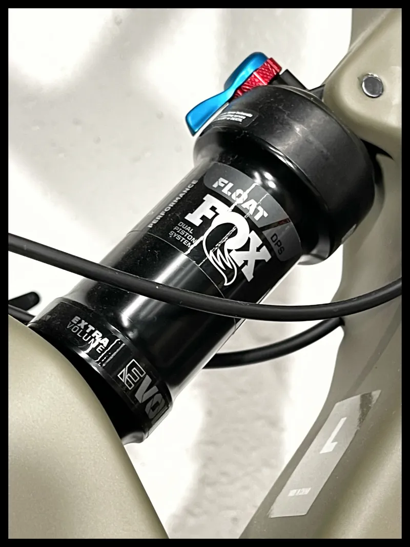 Santa Cruz Tallboy Size L  Flatte Earth Colour 2022 S Build-2