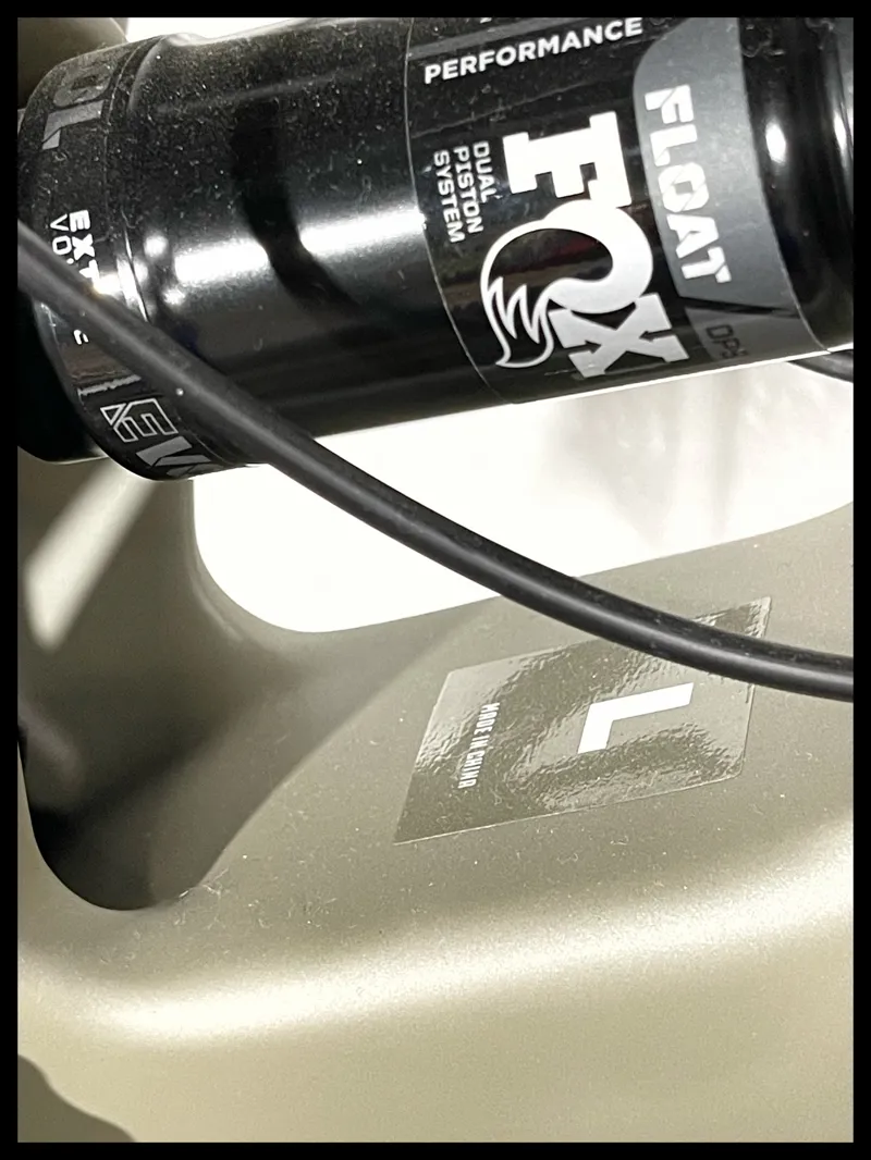 Santa Cruz Tallboy Size L  Flatte Earth Colour 2022 S Build-5