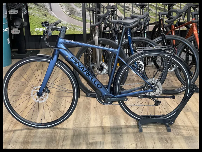Pinarello Nytro Urbanist Medium Blue Steel 2023