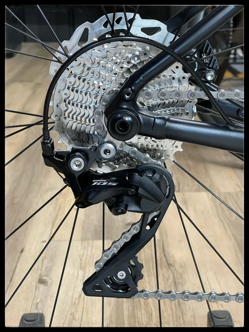 Pinarello Nytro Roadstar Small Black 2023-8